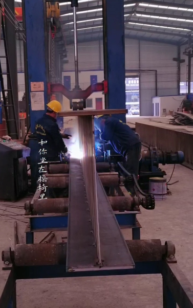 甘肃安宁钢结构厂H型钢组立机